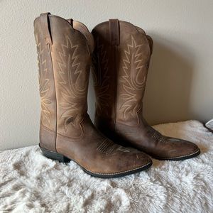 Ariat • Heritage R Toe Western Boot